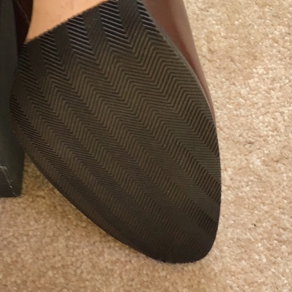 Tahari leather Brown Heeled Boots - Picture 7 of 13